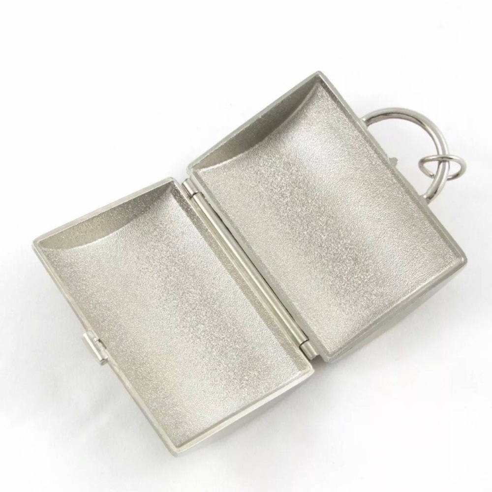 💯 Auth JUDITH LEIBER Pill Box Keychain - Picture 6 of 6